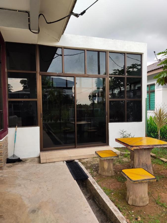 Homestay Melaka Urich Buitenkant foto